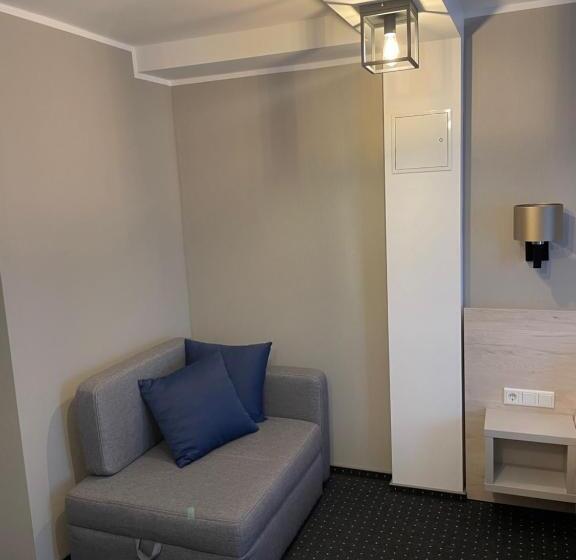 Общежитие Restaurant Mirena