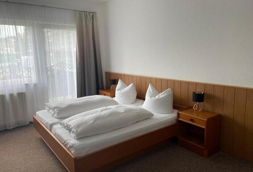 Общежитие Restaurant Mirena