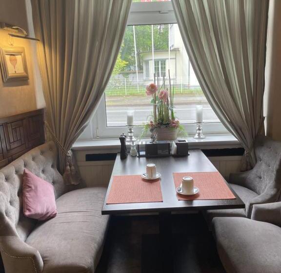 Общежитие Restaurant Mirena