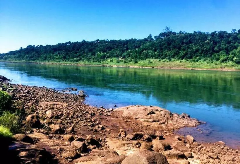 ユースホステル Nativa Iguazu