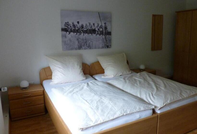 پانسیون Altes Vogtshaus