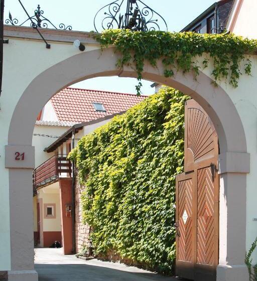 膳宿费 Gästehaus Hebinger Am Schlosspark