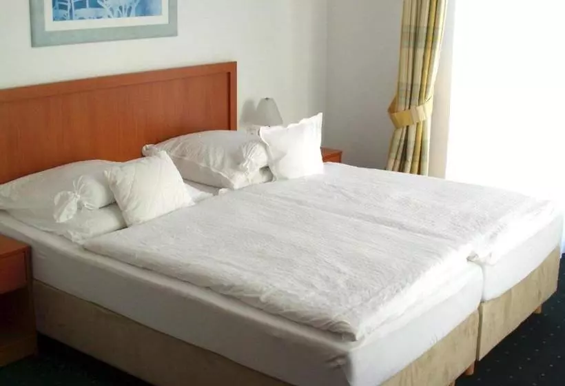 پانسیون Haus Köbesine