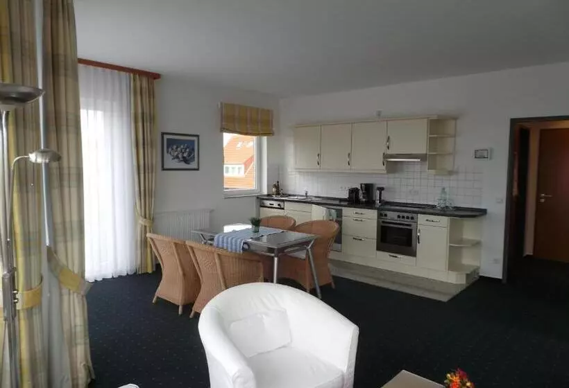 پانسیون Haus Köbesine