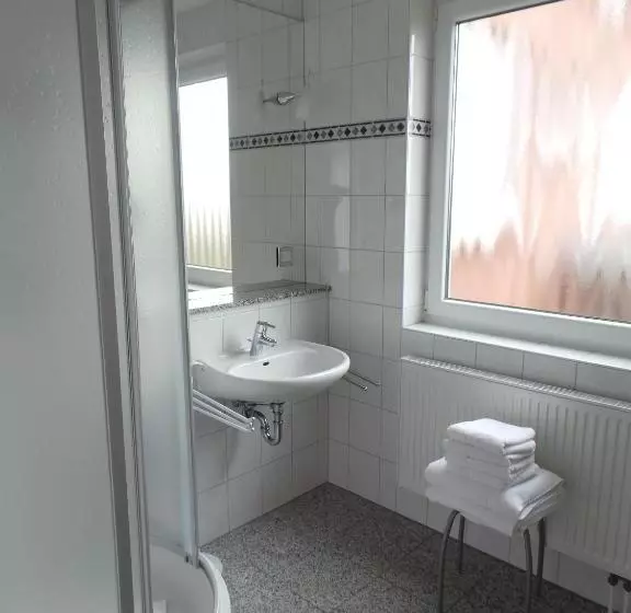 پانسیون Haus Köbesine