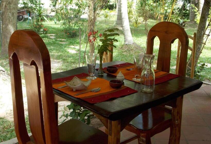 بنسيون Le Logis De Kep