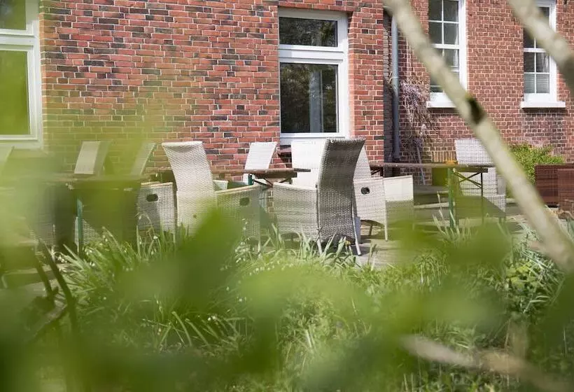 ペンション Wattlodge