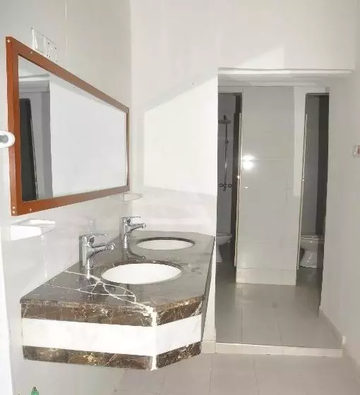 هاستل Stone Town House