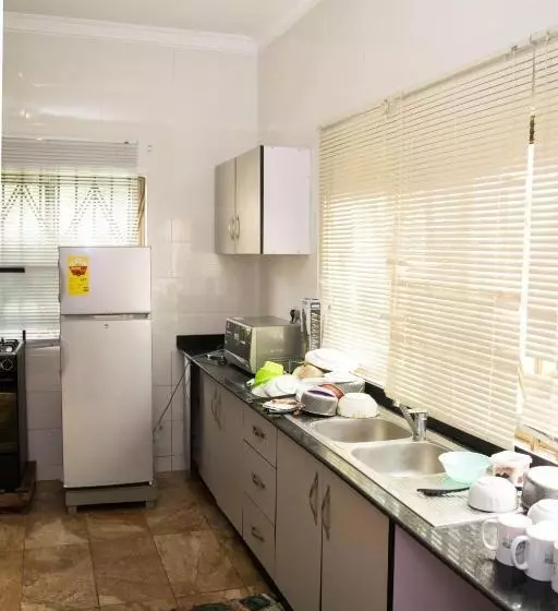 ペンション 3a S Guest House