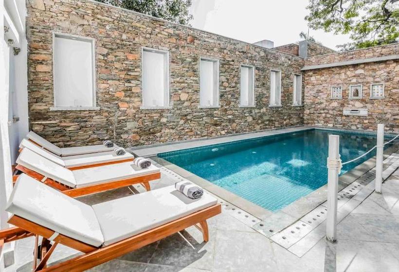 Bed and Breakfast The Neem Tree