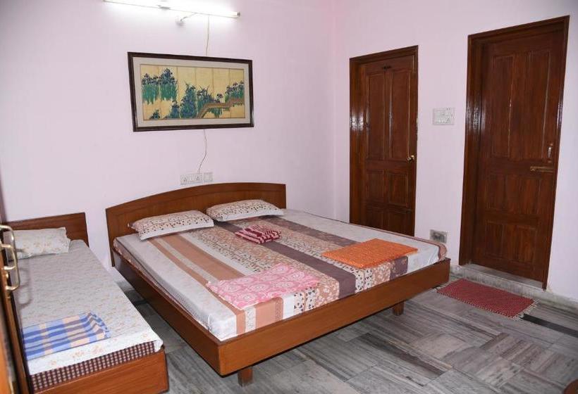 پانسیون Anjani Mansion