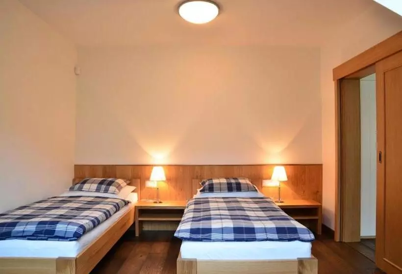 ペンション Penzion Rustico S.r.o