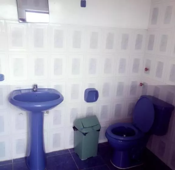 هاستل Hostal La Roca Uyuni