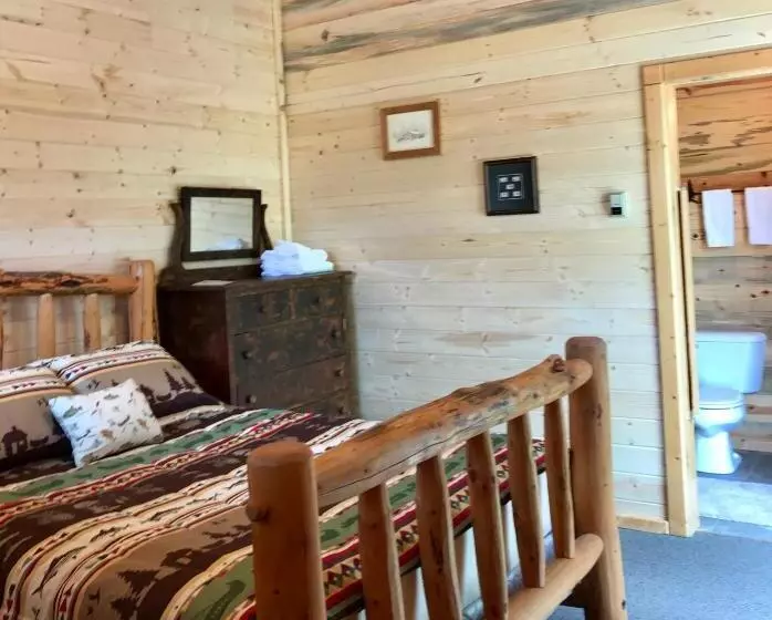 ユースホステル Yellowstone Cutthroat Guest Ranch