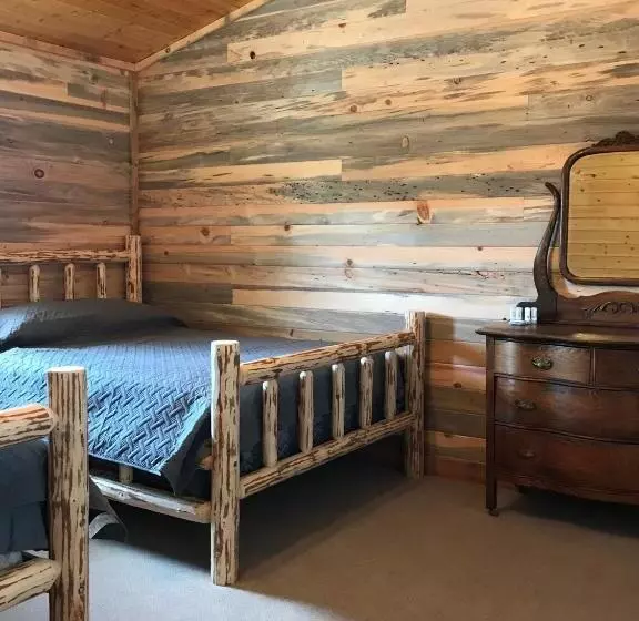 ユースホステル Yellowstone Cutthroat Guest Ranch