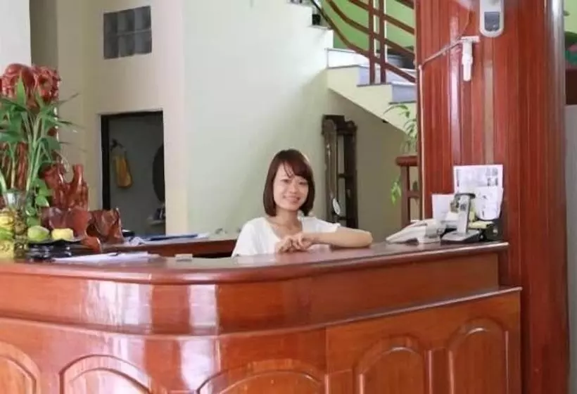 ペンション Phong Lan Guesthouse