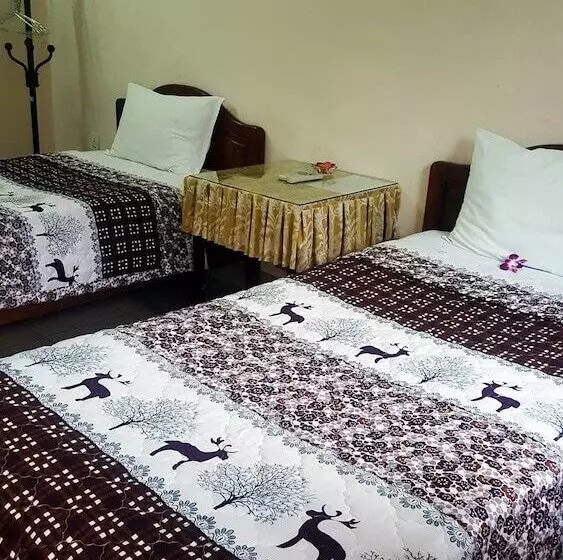 ペンション Phong Lan Guesthouse