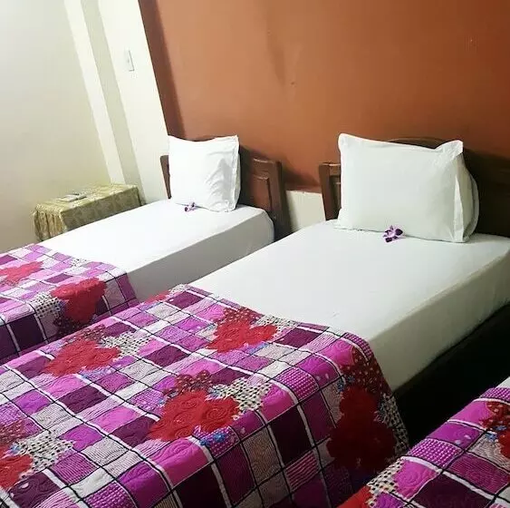 ペンション Phong Lan Guesthouse