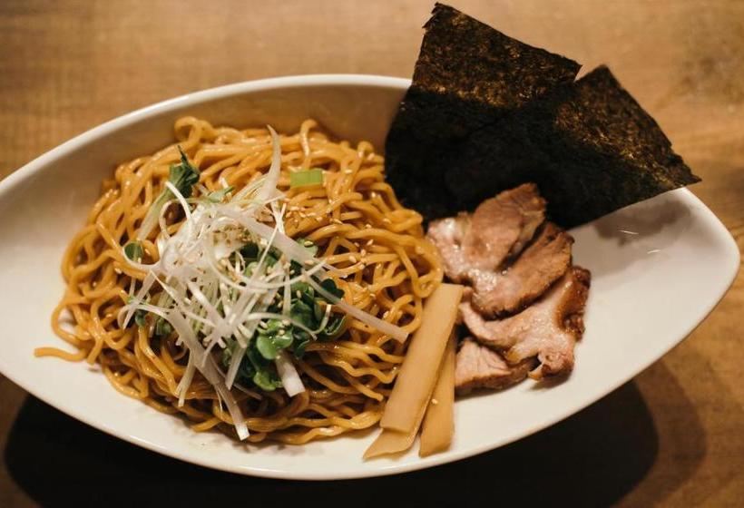 ペンション Tune Hakodate Hostel & Musicbal