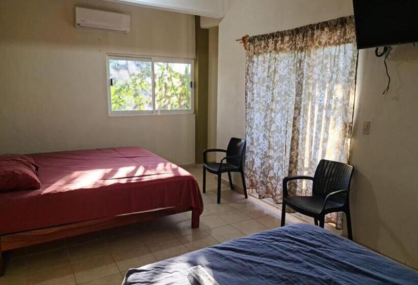 هاستل Posada Playa Linda