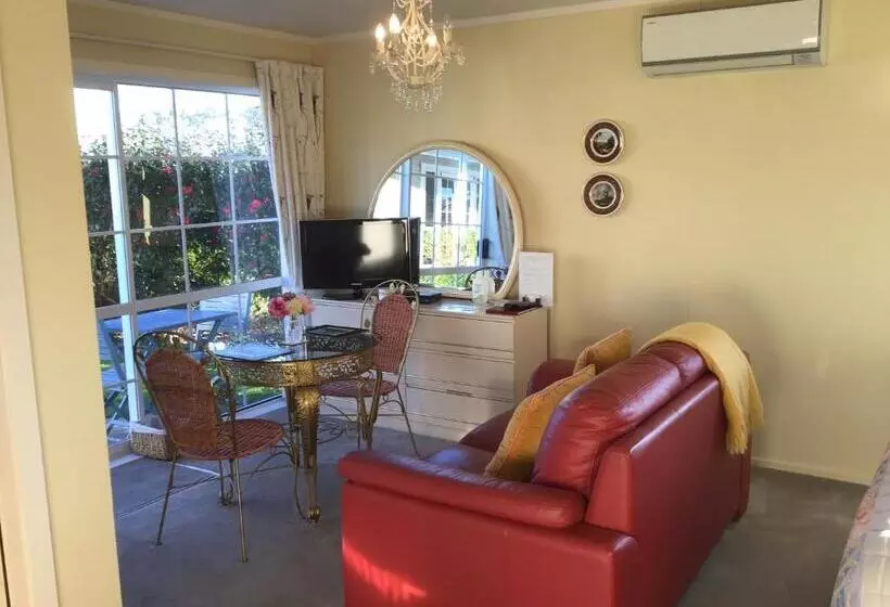 Hotelli Mohaonui Farmstay