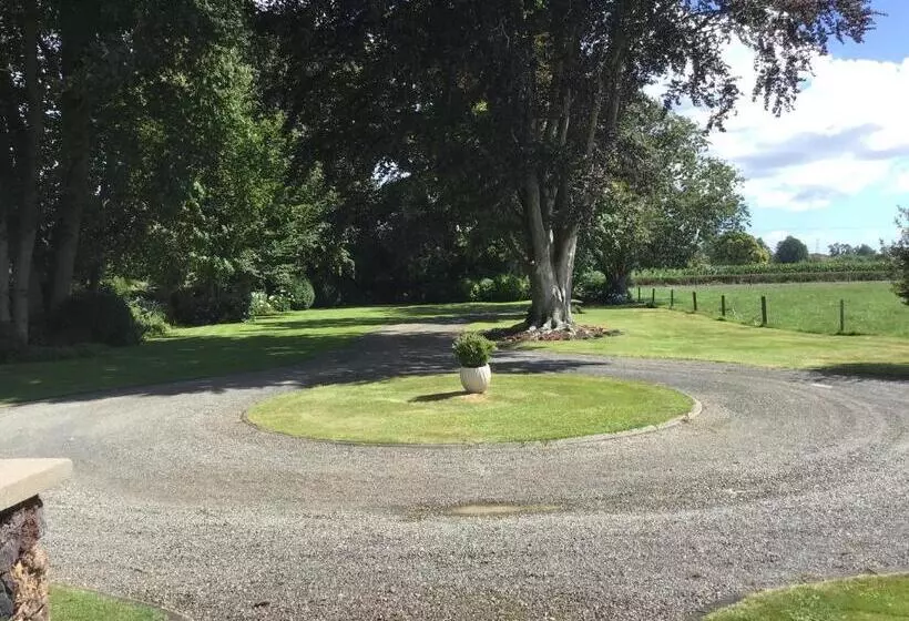 Hotelli Mohaonui Farmstay