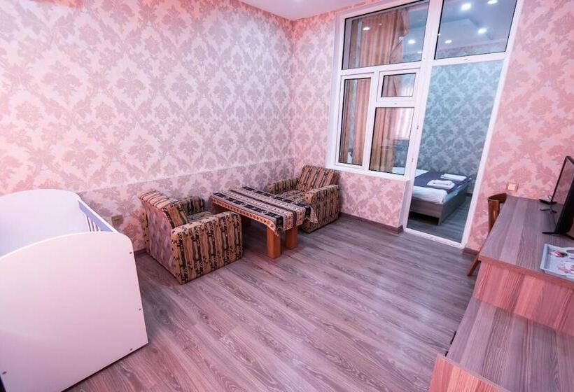 پانسیون Damla Hotel Baku