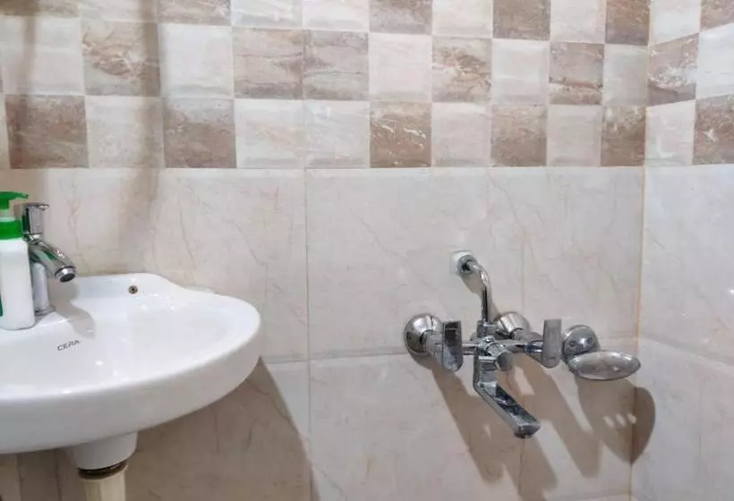 ペンション Mehdudia Guest House