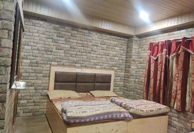 ペンション Mehdudia Guest House