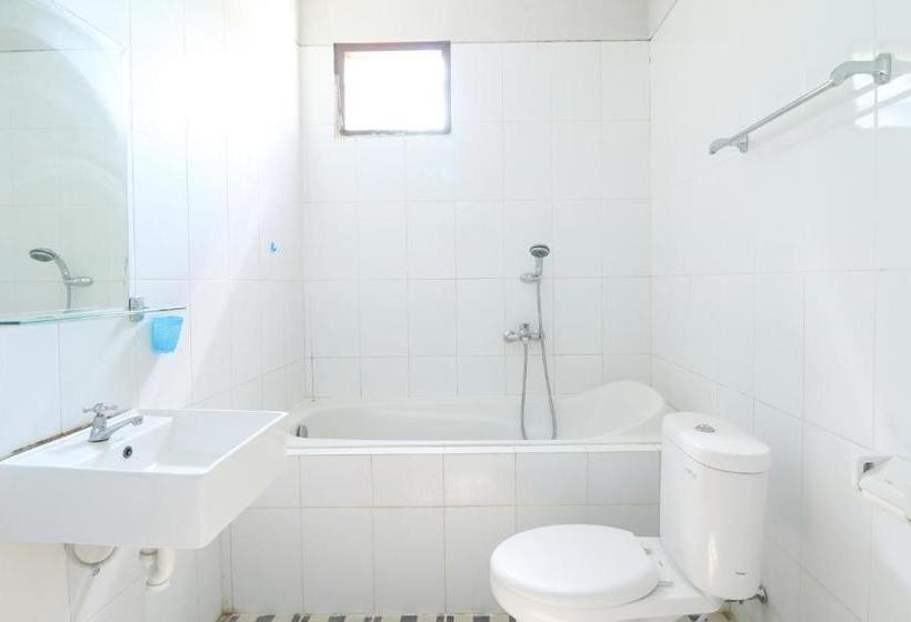 بنسيون Mella House Uluwatu