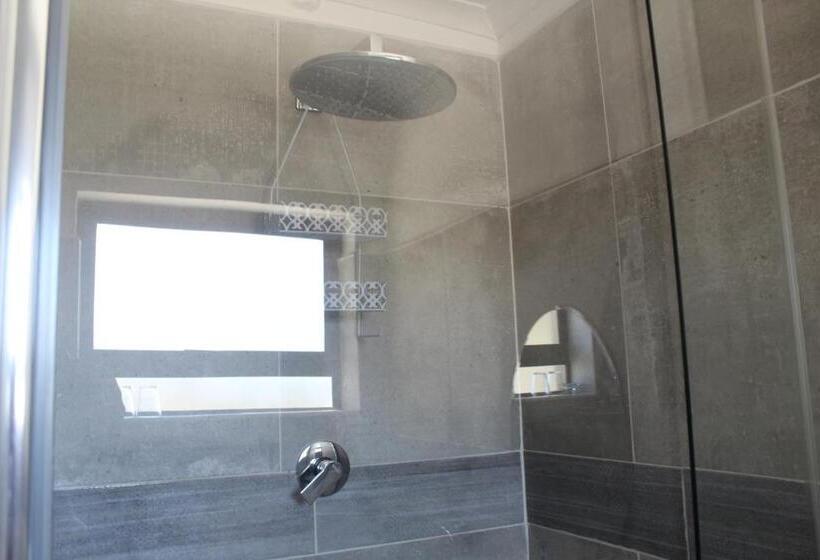 The Anne Guest House