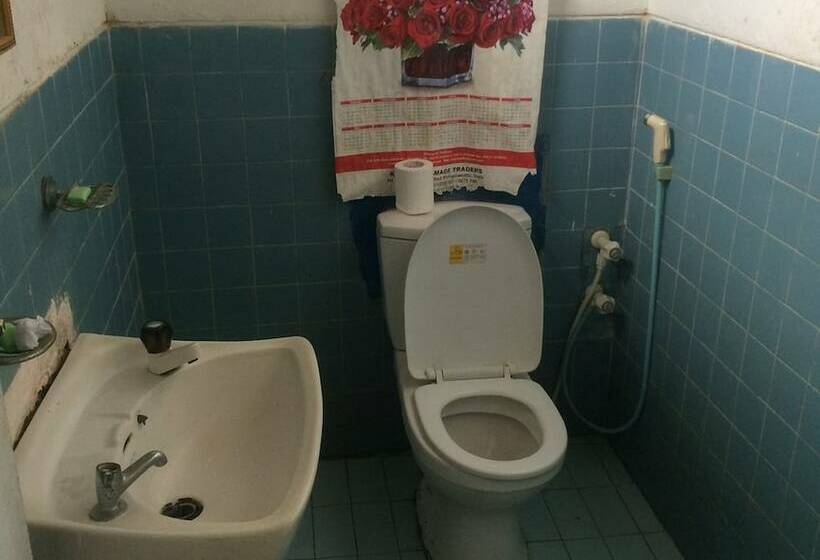 Пансион Dutch Villa