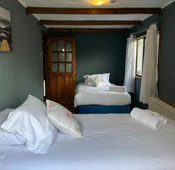 ユースホステル Hospedaje Isla Magdalena