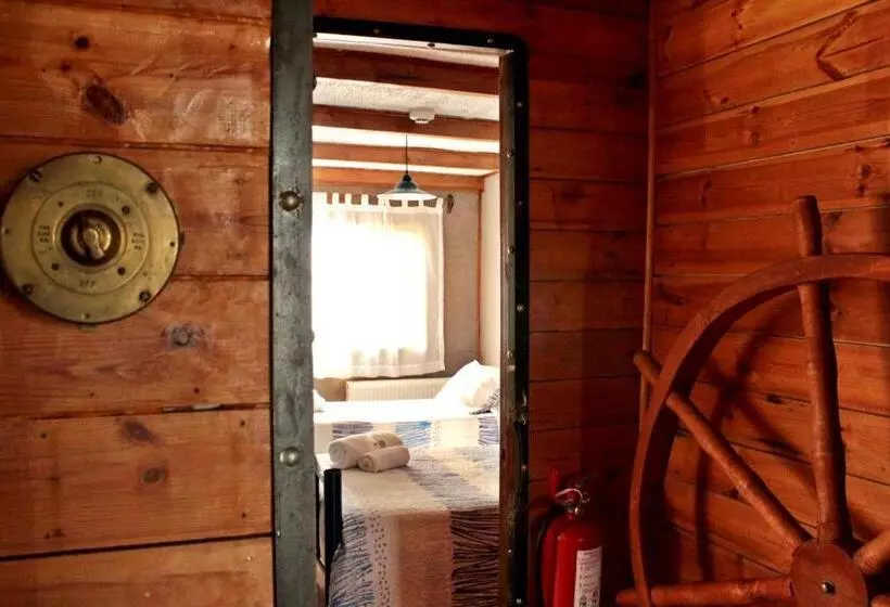 ユースホステル Hospedaje Isla Magdalena