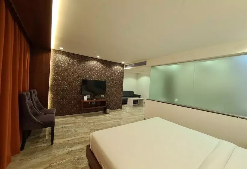 Hotelli Aryaan Resort And Residences