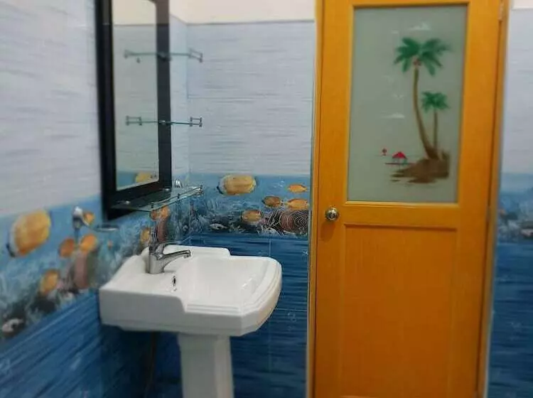 Retkeilymaja Ella River House