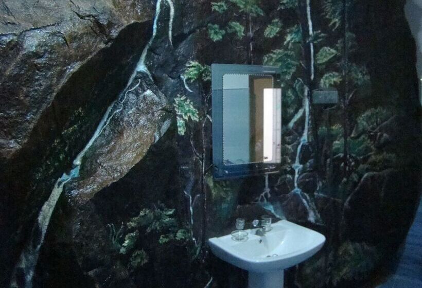 Ostello Ella River House