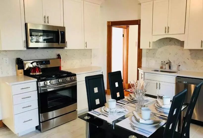 ベッドアンドブレックファースト Boston Lodge And Suites