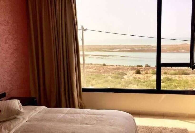 Pension (Hôtel basse catégorie) Le Temps Perdu