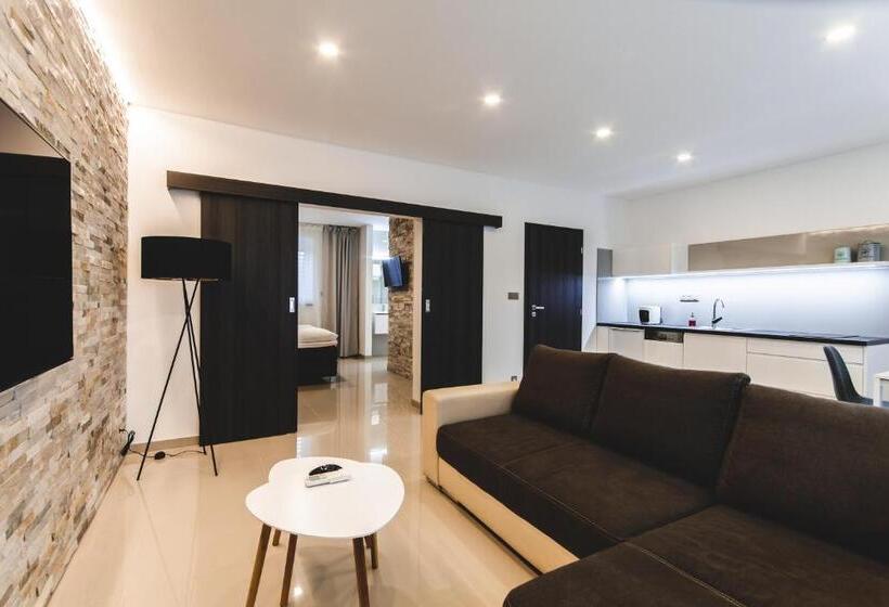 Pensão Silesia Residence