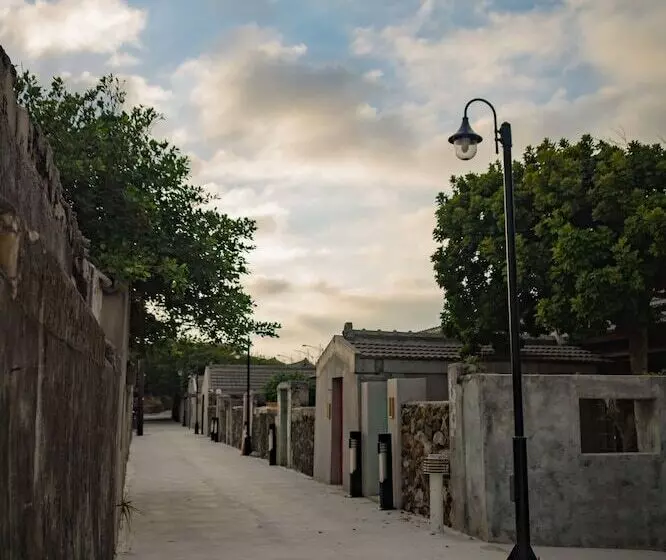 هاستل 22alleys