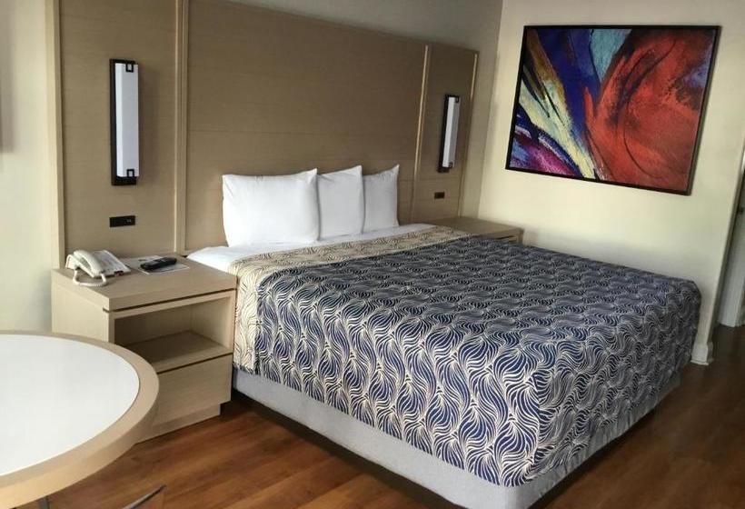 מוטל Palace Inn Harwin