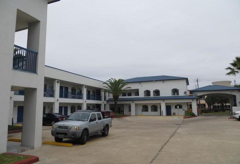 מוטל Palace Inn Harwin