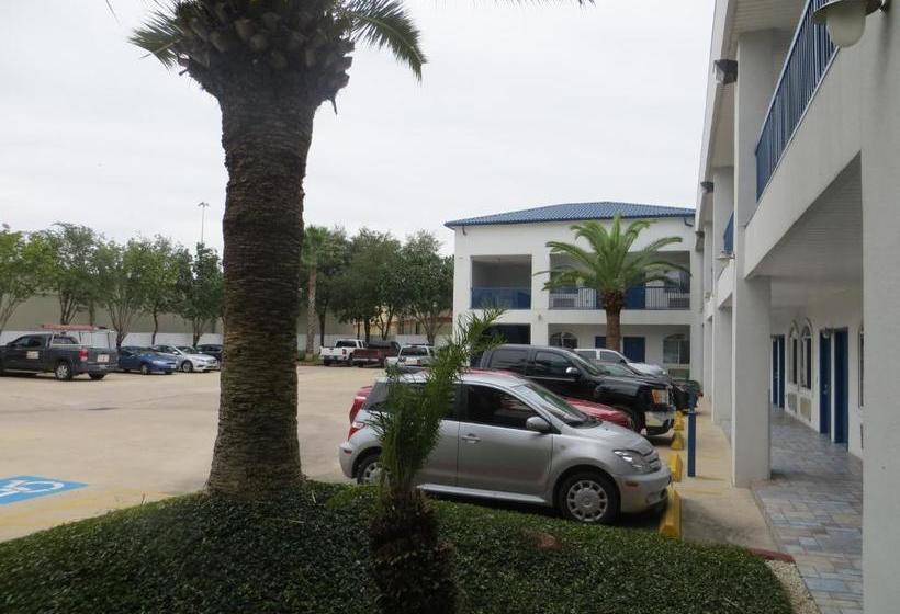 מוטל Palace Inn Harwin