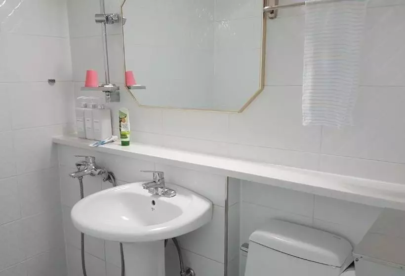 ペンション Guesthouse Jinju