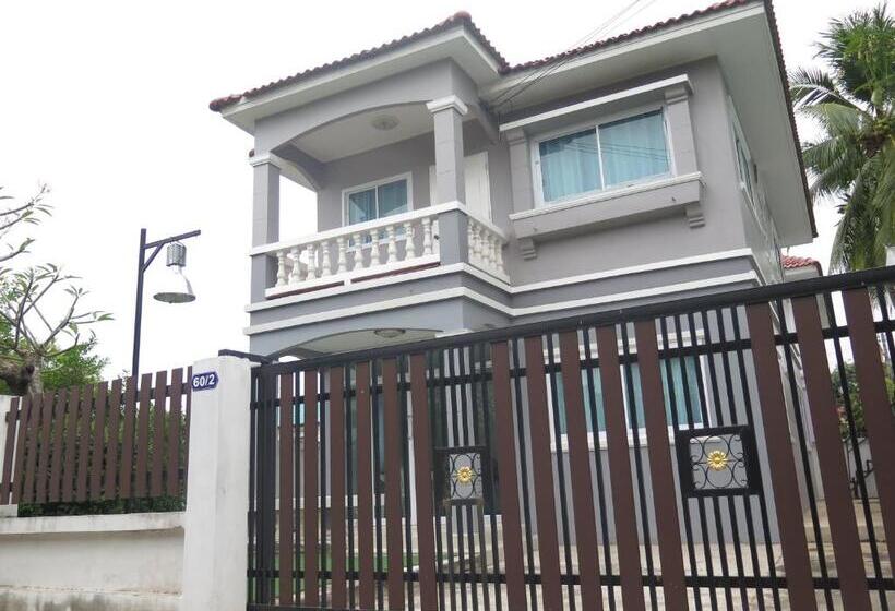 Пансион Your Place Inn Surin