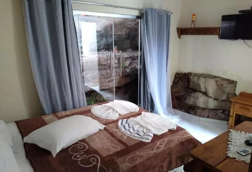 Majatalo Cafe Preto Pousada E Bistrô