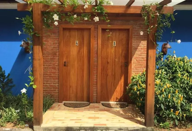 Majatalo Pousada Vila Do Loro