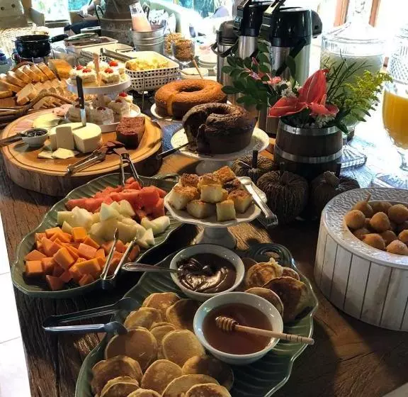 Majatalo Pousada Vila Do Loro