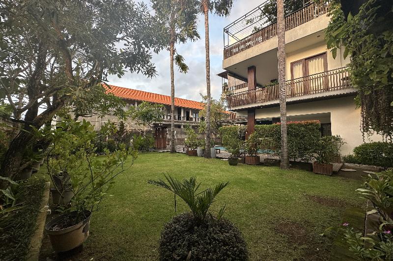 פנסיון The Paving Villa